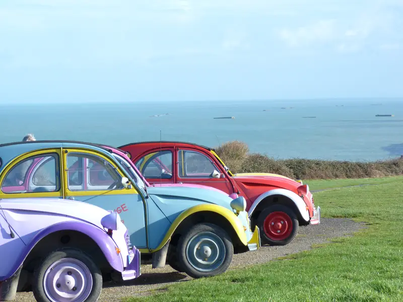 Balade en voiture 2CV à Deauville